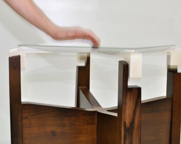 Floating coffee table