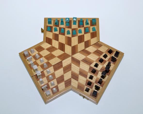 Schach für drei